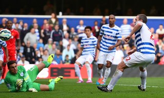 的争夺中展 的争夺中展