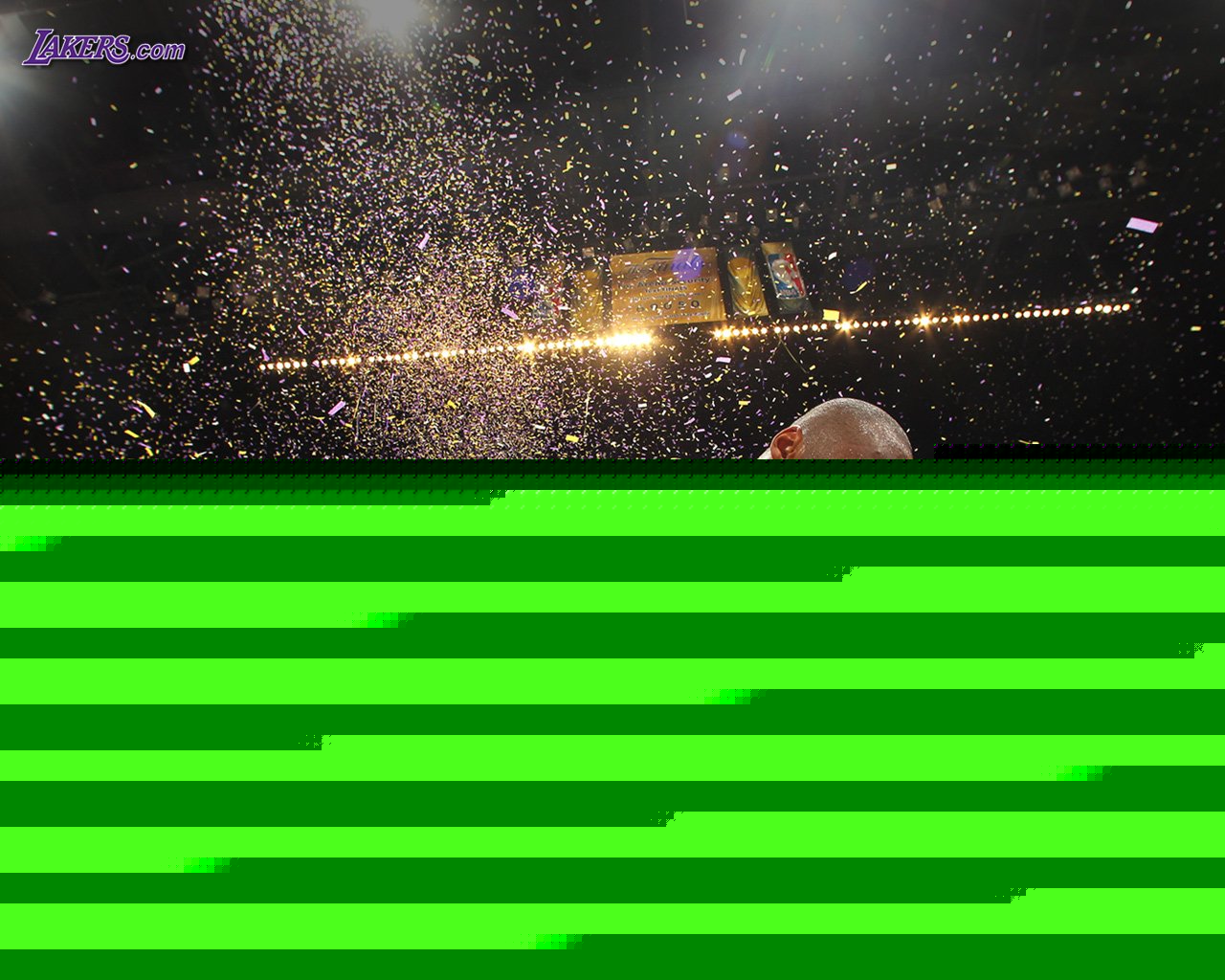 [NBA]琼斯埋伏底角 接博格丹传球命中三分.